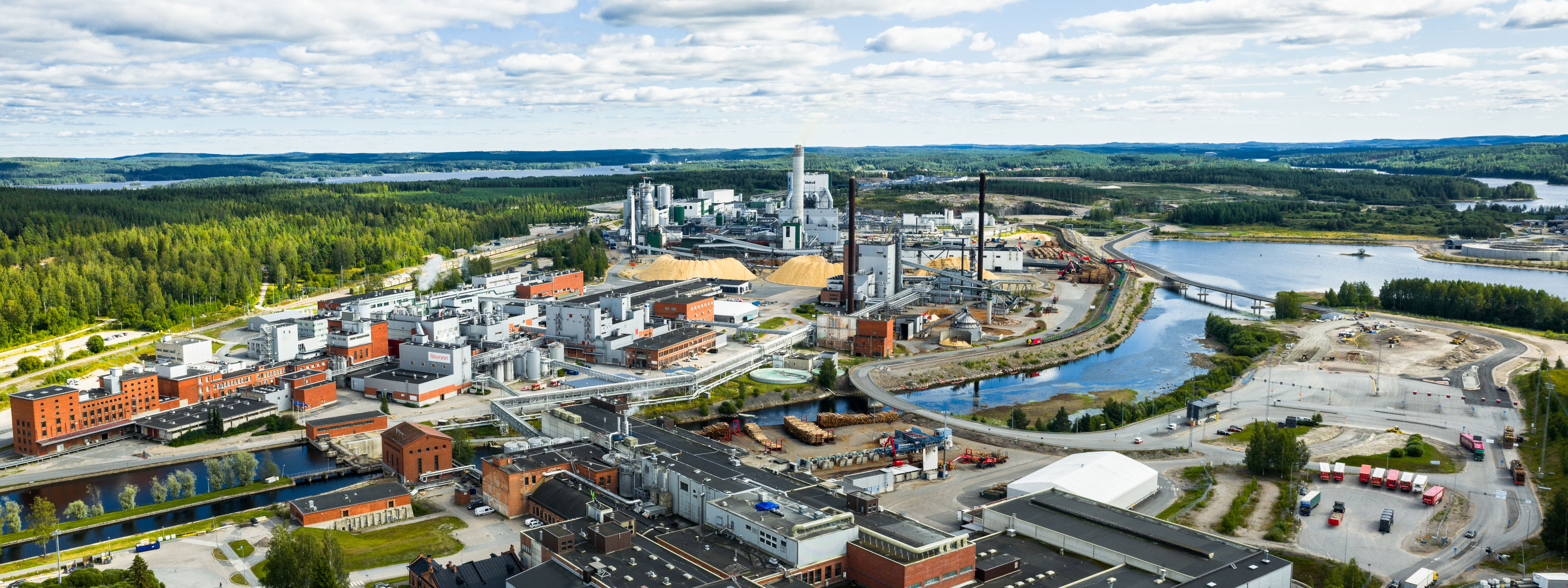Metsä Fibre's bioproduct mill in Äänekoski, Finland. Aerial picture.