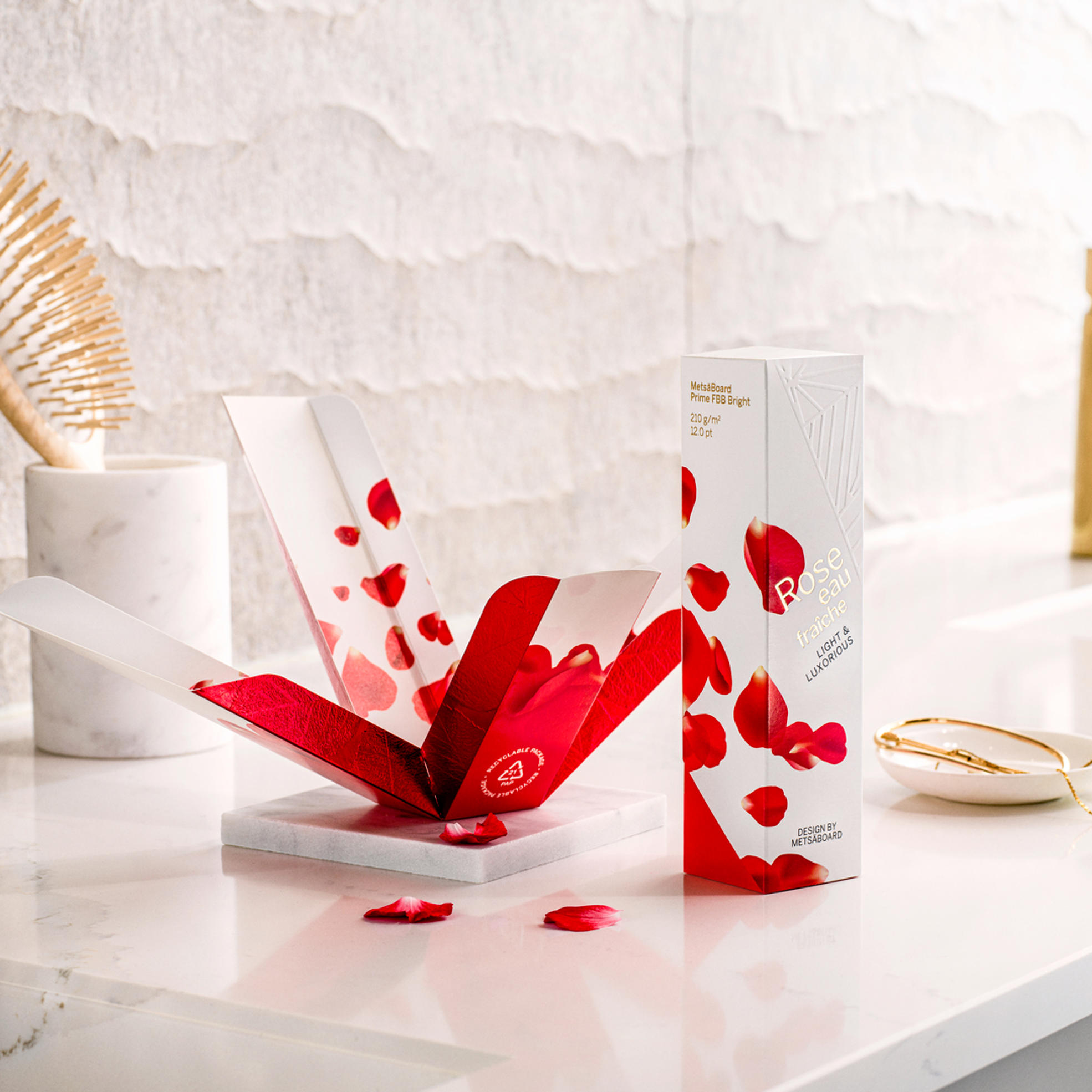 Lightweight paperboard packaging example