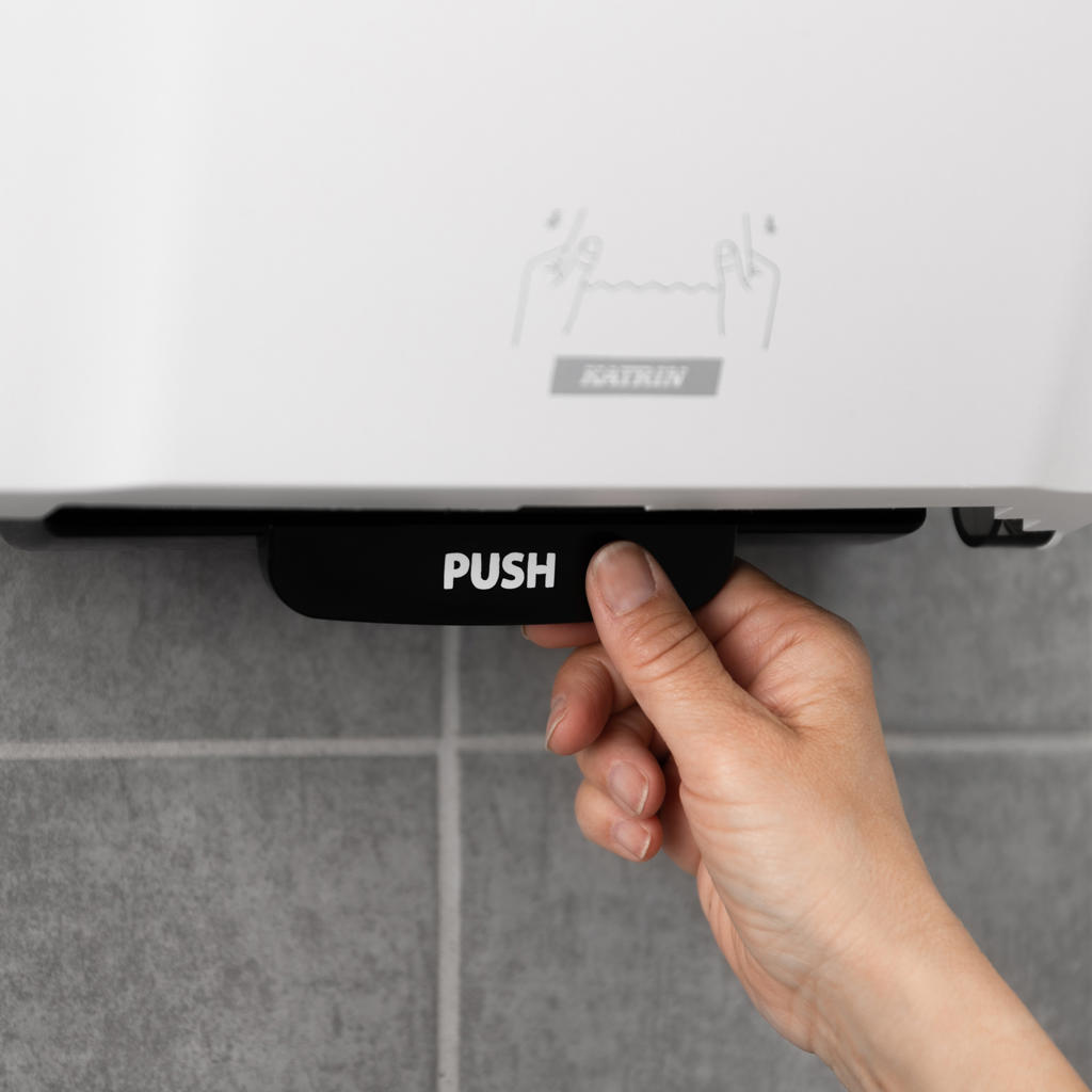 Light pressure to feed paper. Controlled consumption.