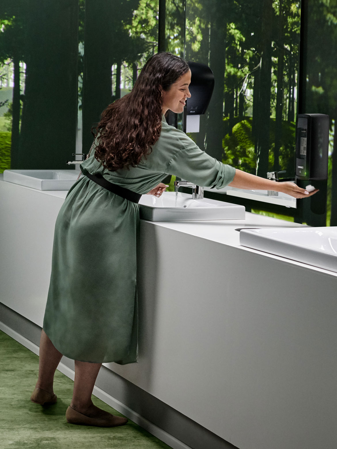 Katrin offers smart and functional hygiene solutions for public washrooms and workplaces