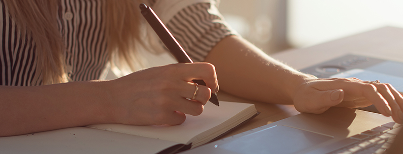 Katrin_School_campaign_Pen_Hand_Computor_807x310px.jpg