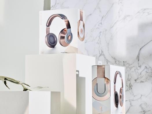 Metsä Board FBB  Headset packaging