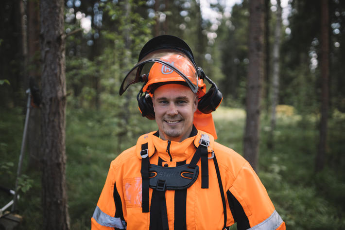 Skogstjänstföretagare Janne Haverinen på bild.
