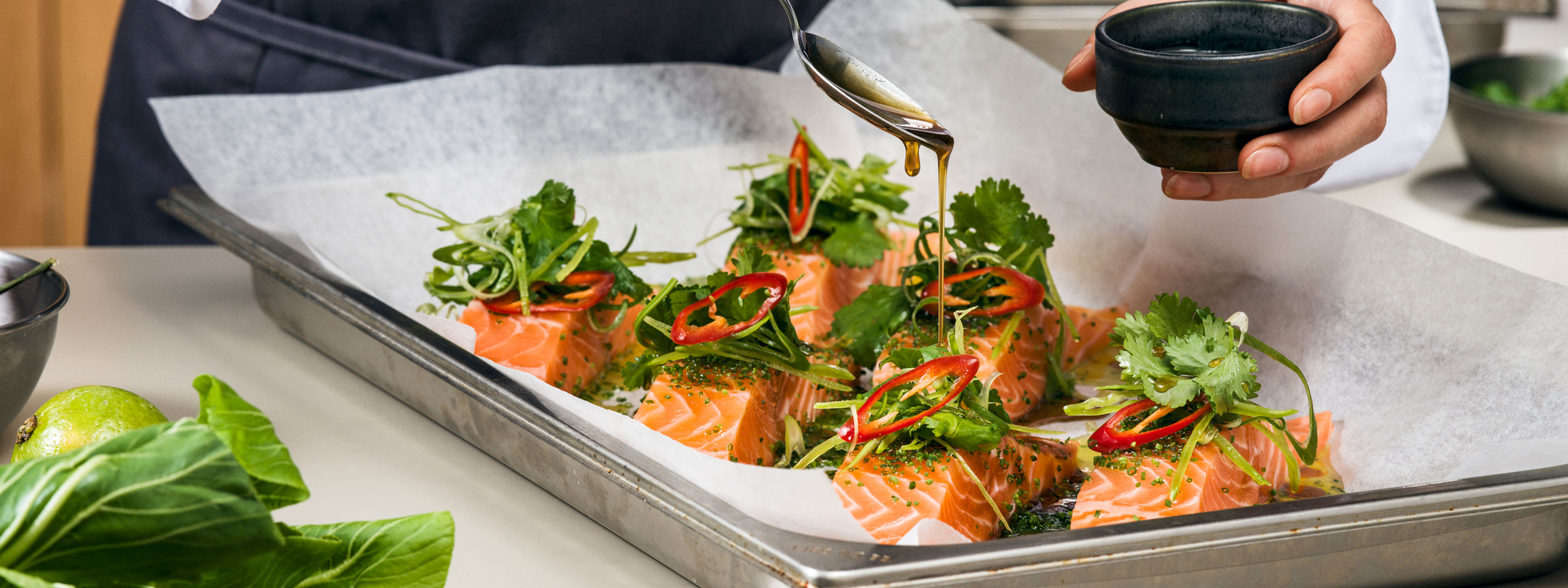 Fish in the owen with greaseproof paper (baking paper)