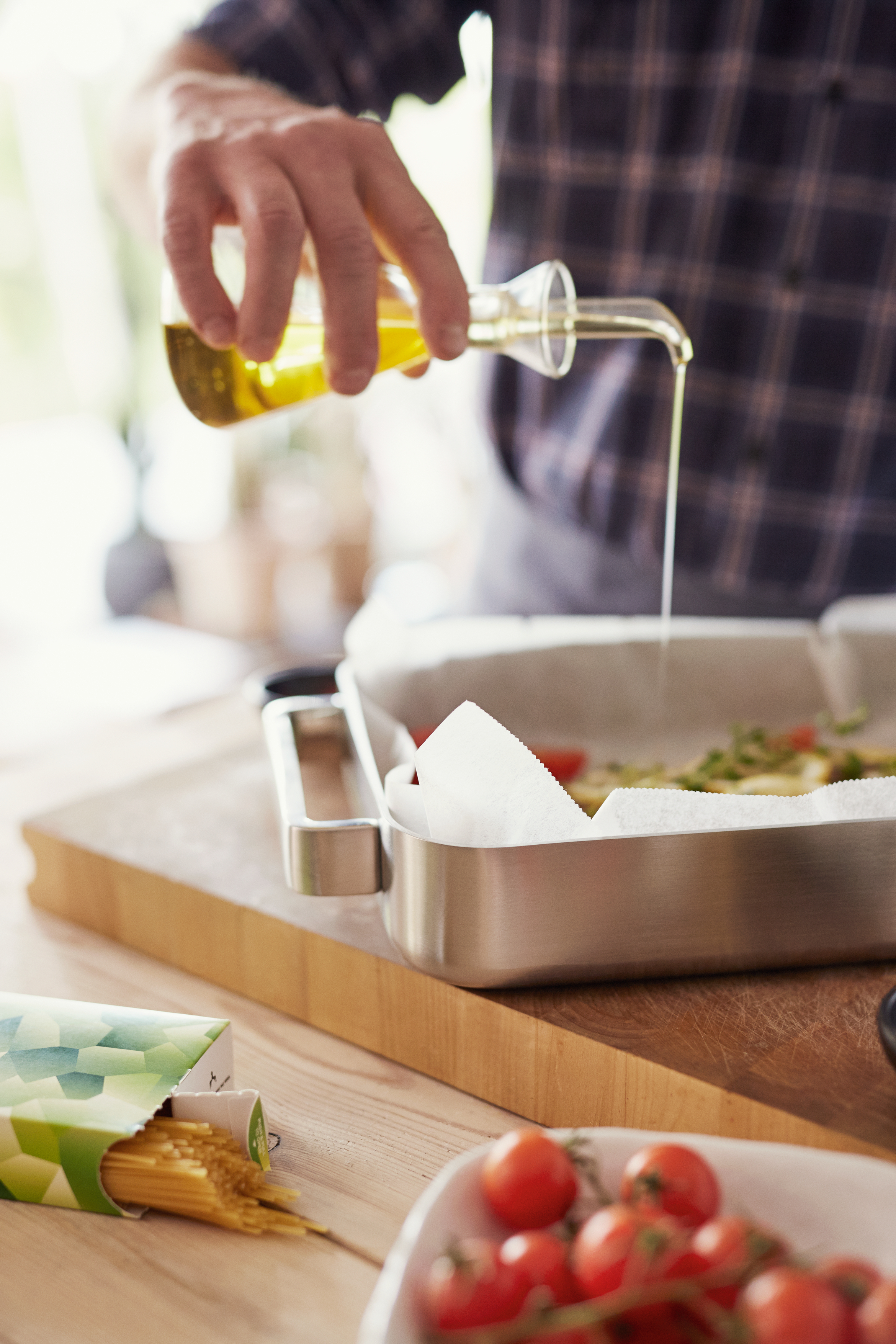 SAGA greaseproof papers for baking and cooking Metsä Tissue