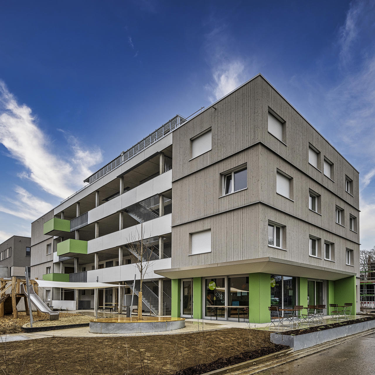 Haus Tür an Tür